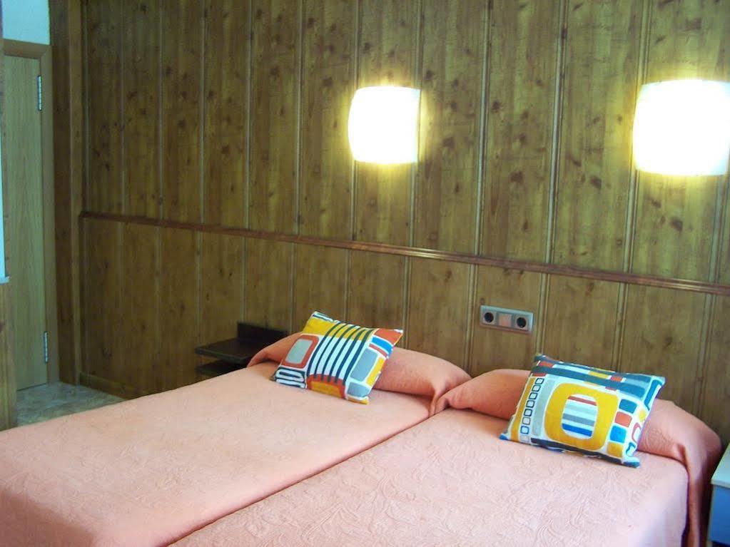 Hostal El Carmen サラゴサ エクステリア 写真